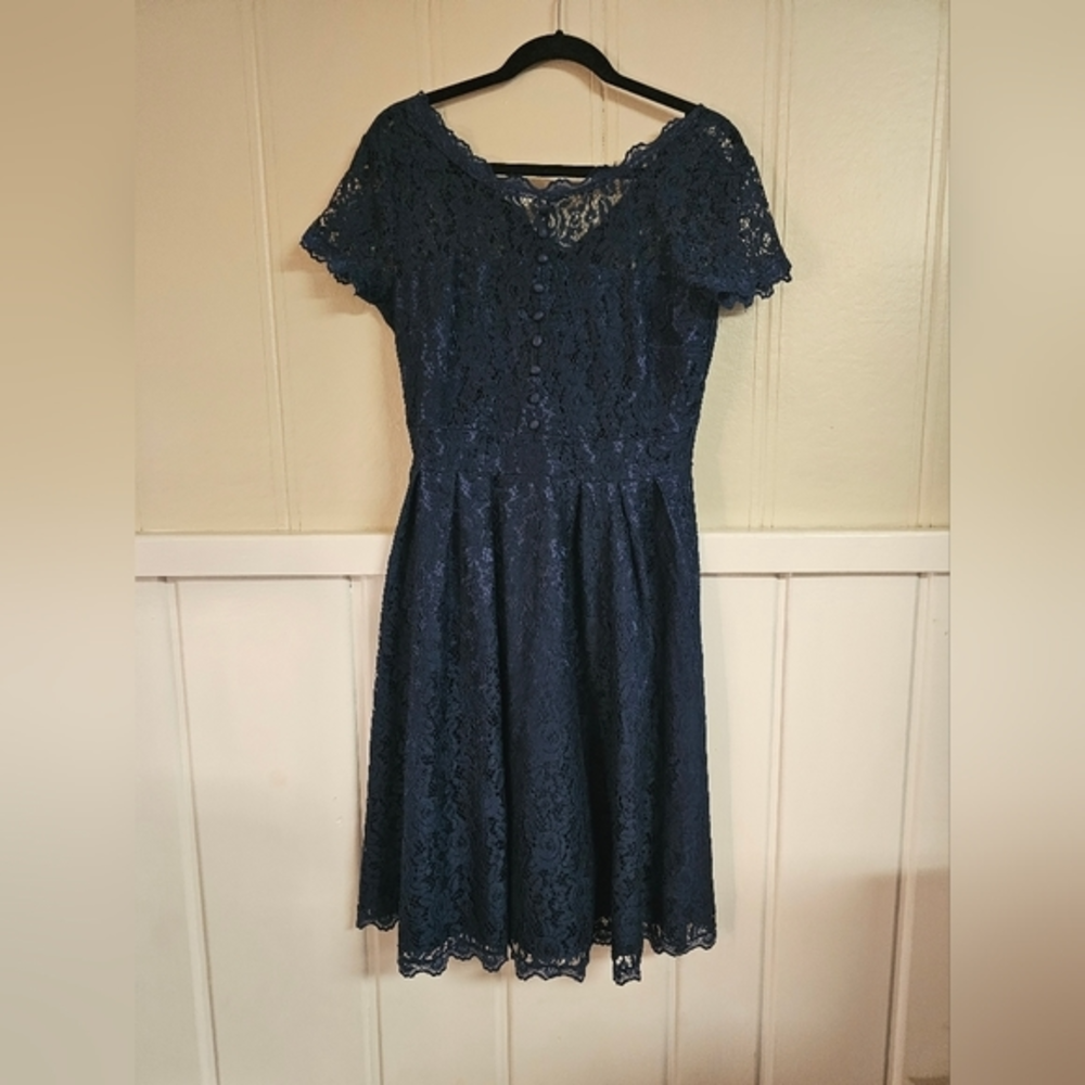 Navy Lace Dress‎